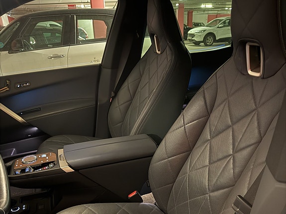BMW iX 3 of 12
