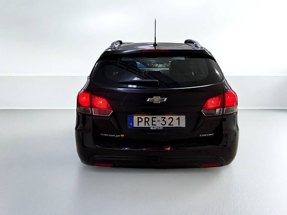 Chevrolet Cruze 5 of 5