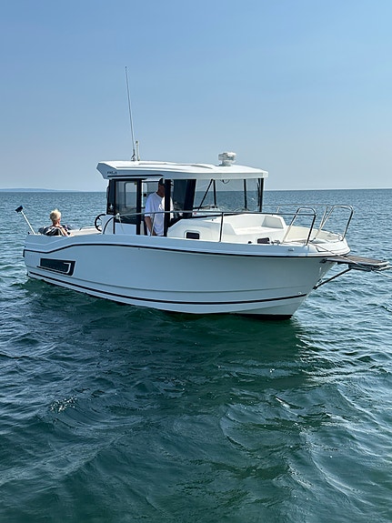 Jeanneu Merry Fisher 795 marlin 30 of 30