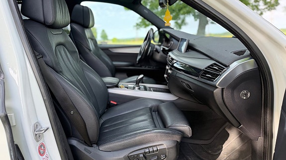 BMW X5 12 of 30