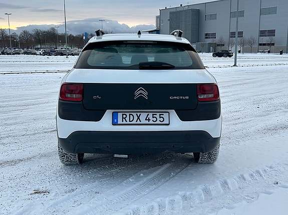 Citroen C4 Cactus 4 of 5
