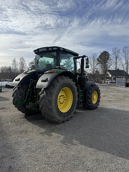 John Deere 6215R 2 of 7