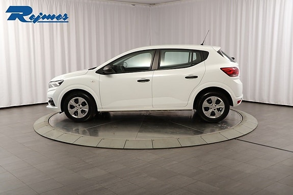 Dacia Sandero 3 of 5