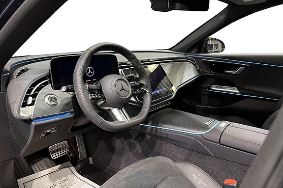 Mercedes-Benz E300 de 6 of 25
