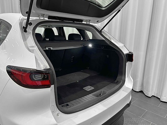 Mazda CX-60 4 of 5