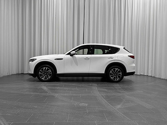 Mazda CX-60 2 of 5