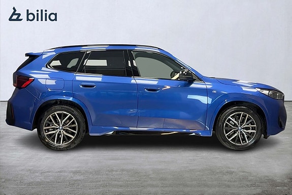 BMW X1 2 of 5