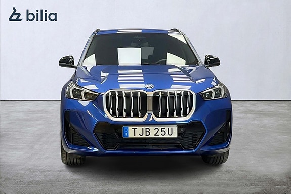 BMW X1 8 of 17