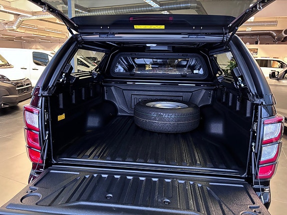 Isuzu D-max 3 of 13