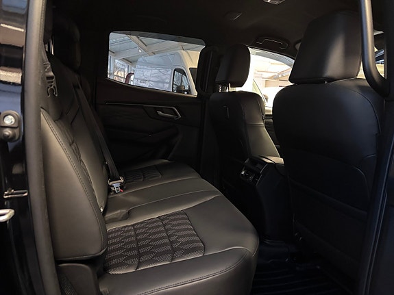 Isuzu D-max 13 of 13