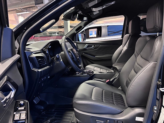 Isuzu D-max 8 of 13