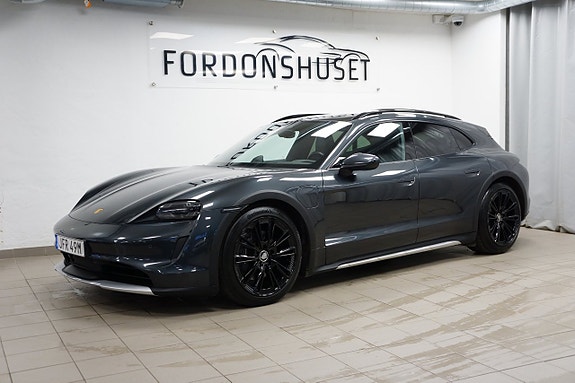Porsche Taycan Cross Turismo