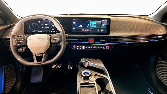 Kia EV6 7 of 12