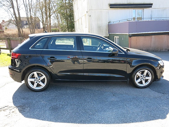Audi A3 6 of 17