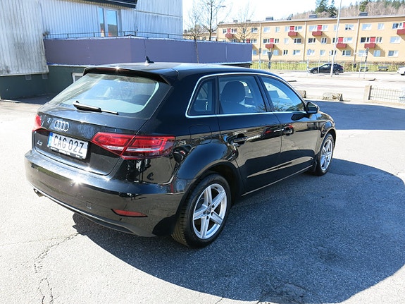 Audi A3 3 of 5