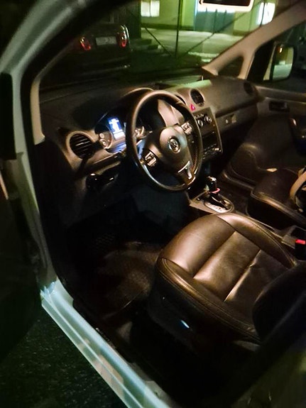 Volkswagen Caddy 2 of 5
