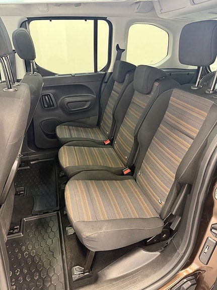 Opel Combo Life 11 of 13