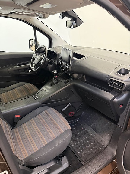 Opel Combo Life 10 of 13