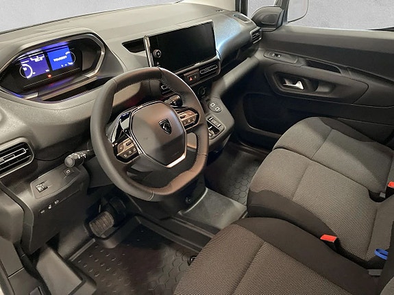 Peugeot Partner 2 of 10