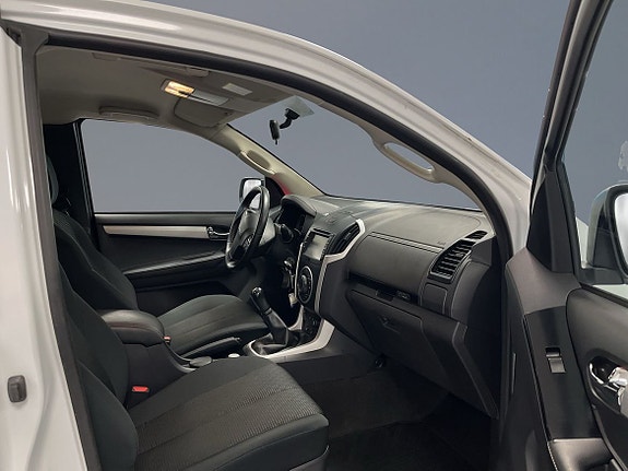 Isuzu D-max 5 of 16