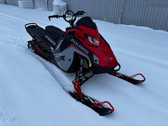 Polaris 9R PRO RMK 155