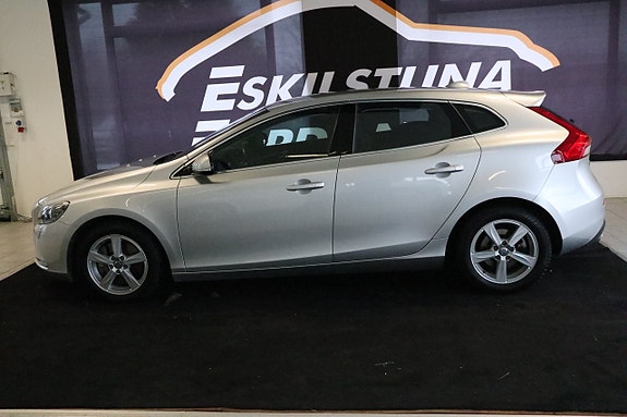Volvo V40 5 of 5