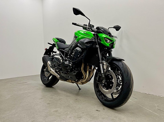 Kawasaki Z900 *Demo 47mil* 2 of 8