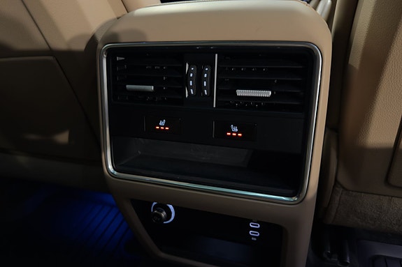 Porsche Cayenne 26 of 27