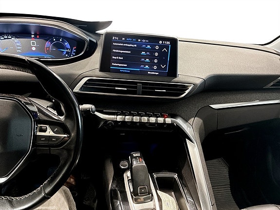 Peugeot 3008 12 of 21