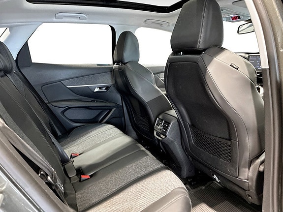 Peugeot 3008 16 of 21