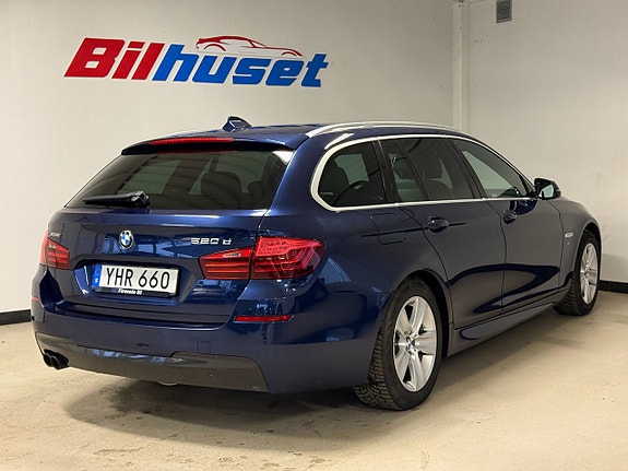 BMW 520d 3 of 5