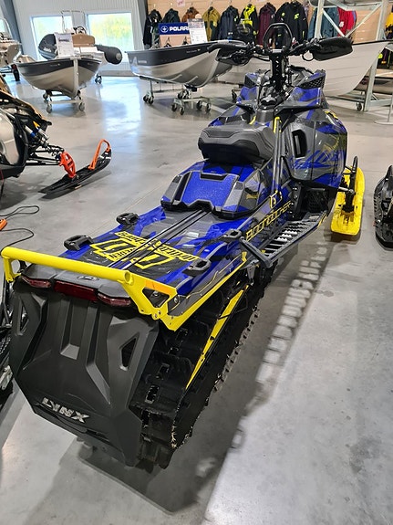 Lynx Boondocker 3700 RE 850 ABRIS Leksand Köp ONLINE 4 of 8