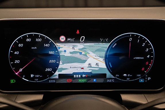Mercedes-Benz GLC300 de 24 of 25