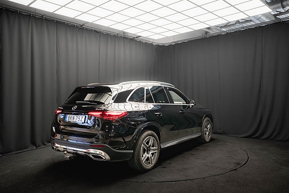 Mercedes-Benz GLC300 de 7 of 25