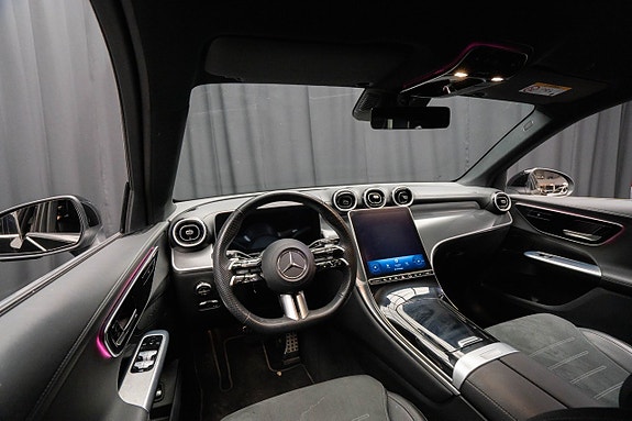 Mercedes-Benz GLC300 de 11 of 25