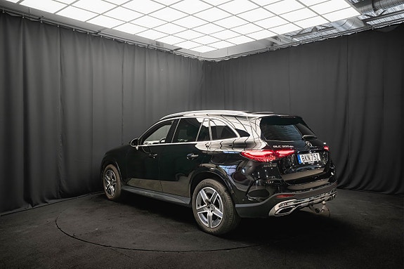 Mercedes-Benz GLC300 de 9 of 25