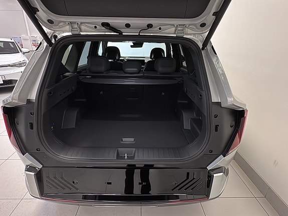 Kia EV5 14 of 21