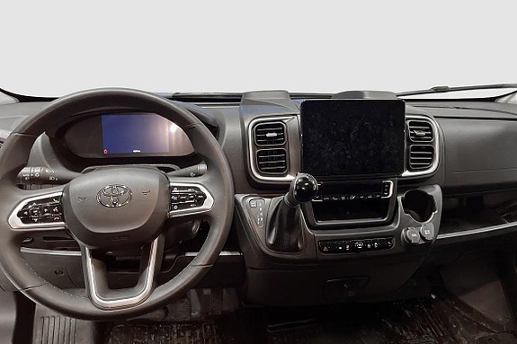 Toyota ProAce Max 9 of 11