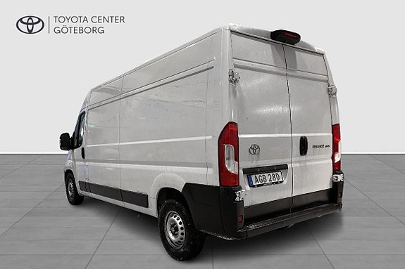Toyota ProAce Max 3 of 5