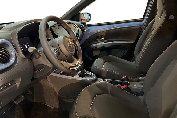 Toyota Aygo X 11 of 19