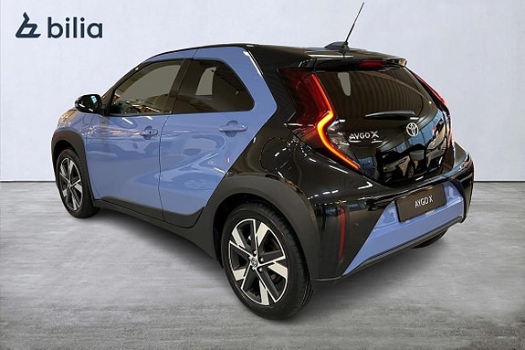 Toyota Aygo X 8 of 19