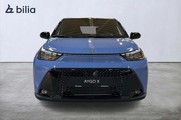 Toyota Aygo X 2 of 19