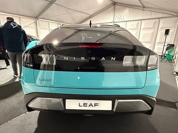 Nissan Leaf 5 of 21