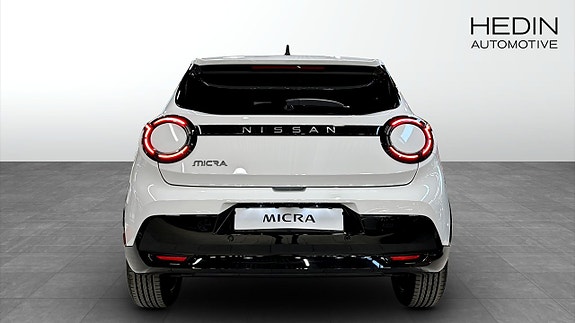 Nissan Micra 7 of 15