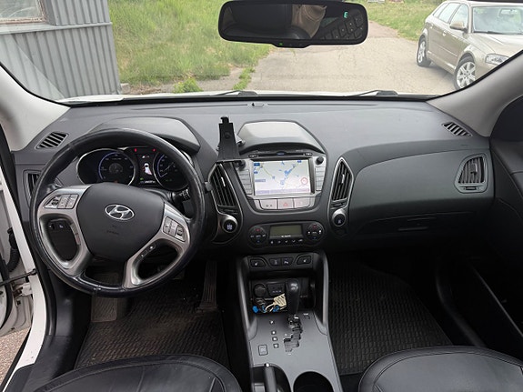 Hyundai ix35 8 of 9