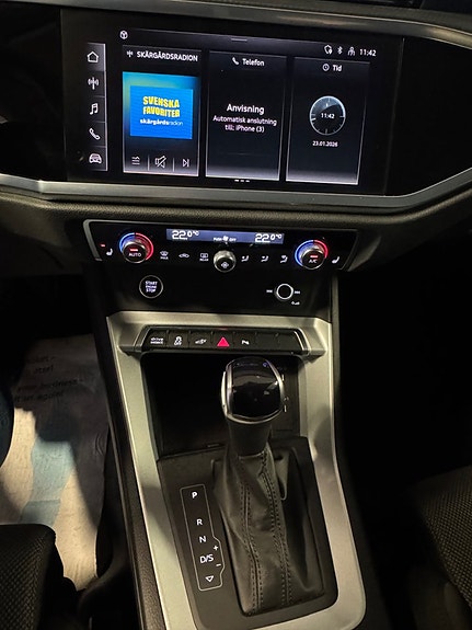 Audi Q3 13 of 16