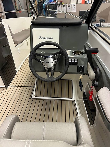 Yamarin 63 BR – 2026 års modell med nya faceliften! 4 of 5