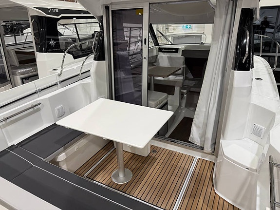 Nya Jeanneau 695 S2 Cabin ink. Yamaha F150 elreglage 2026 7 of 12