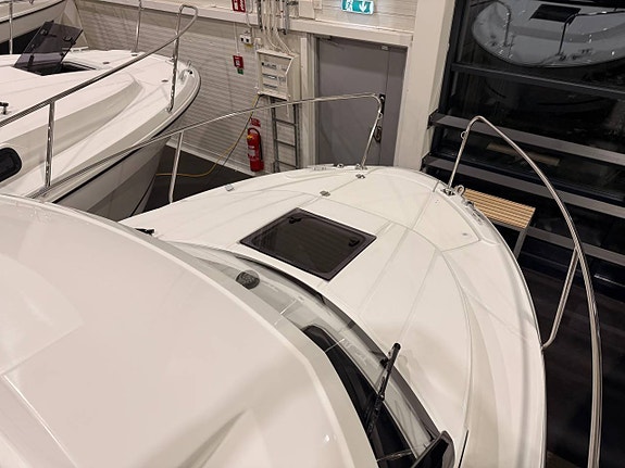 Nya Jeanneau 695 S2 Cabin ink. Yamaha F150 elreglage 2026 11 of 12