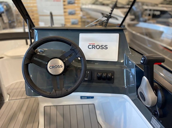 Yamarin Cross 55 BR Yamaha F115 2026 NYHET! 10 of 12